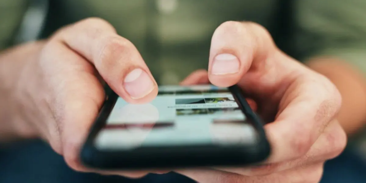 Tren Meninggalkan Media Sosial Kian Meningkat: Ini Alasan Pentingnya!